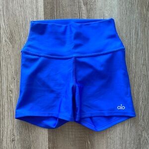 ALO Yoga Women's Blue High-Waisted Shorts